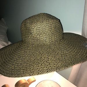 NWT Aerie floppy hat